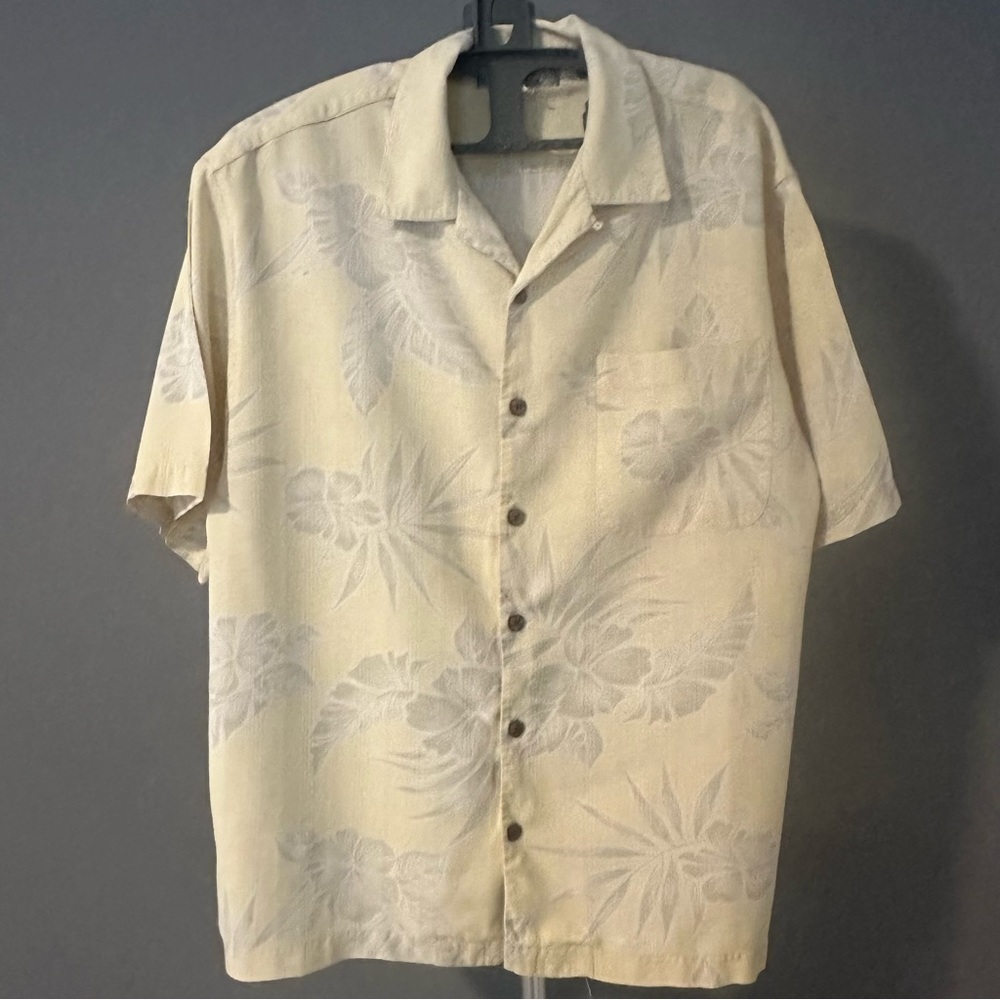 Tommy Bahama Hibiscus Hawaiian Shirt